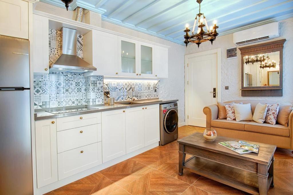 Petite Boutique Hotel Ildiri Екстериор снимка