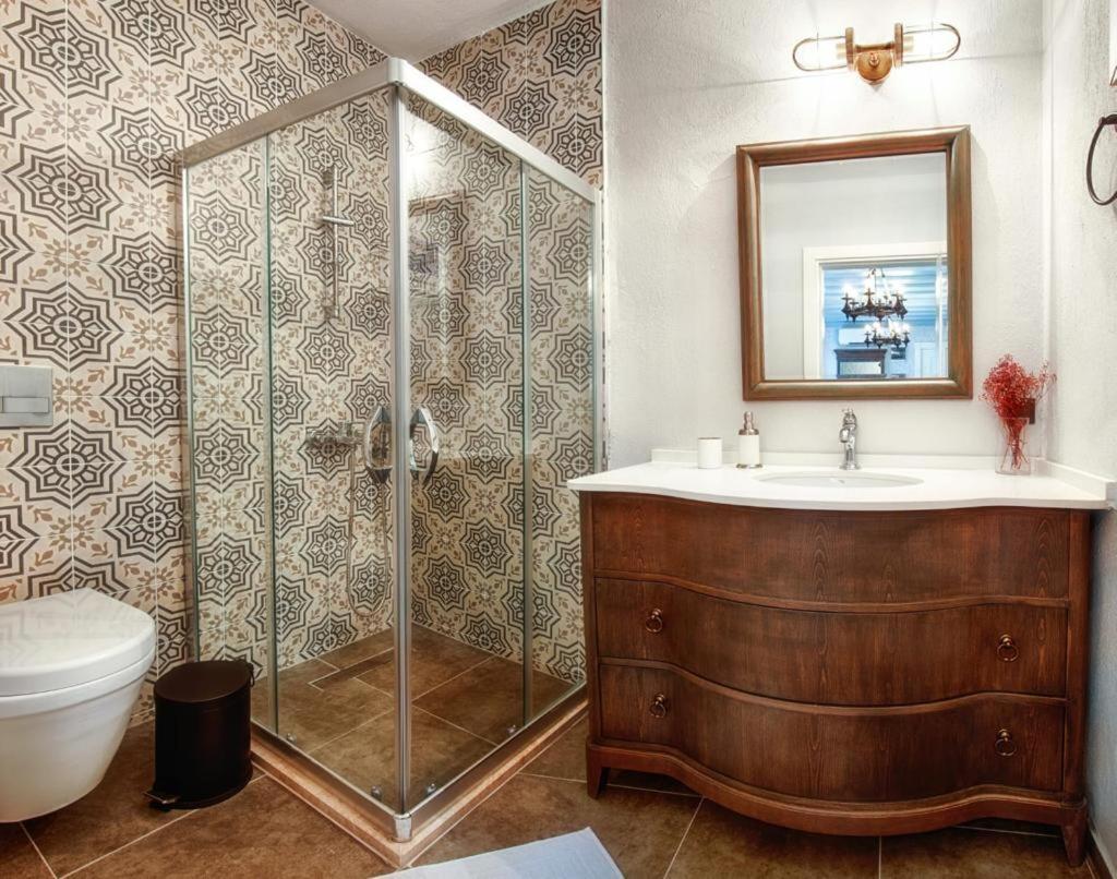 Petite Boutique Hotel Ildiri Екстериор снимка