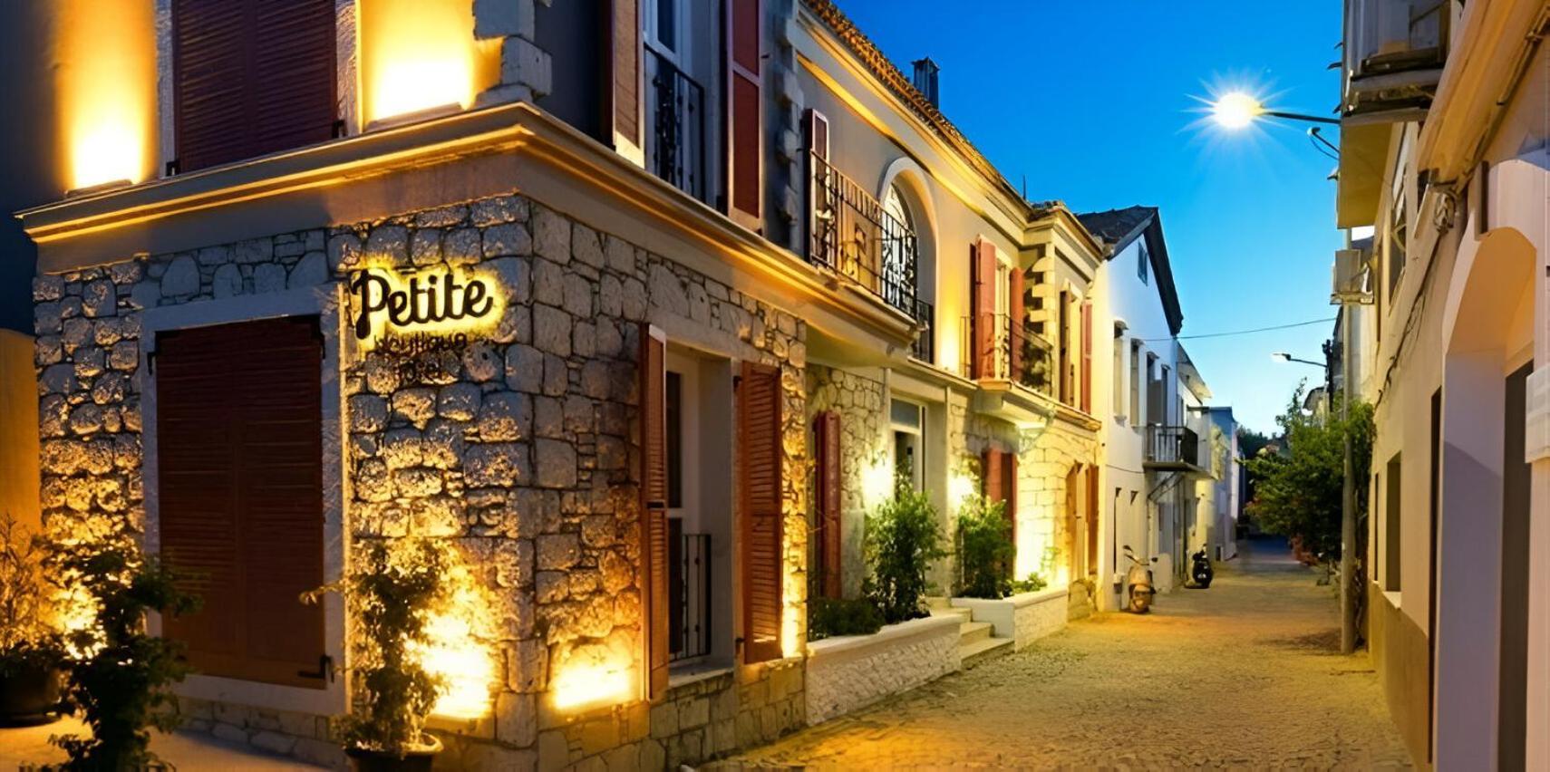 Petite Boutique Hotel Ildiri Екстериор снимка